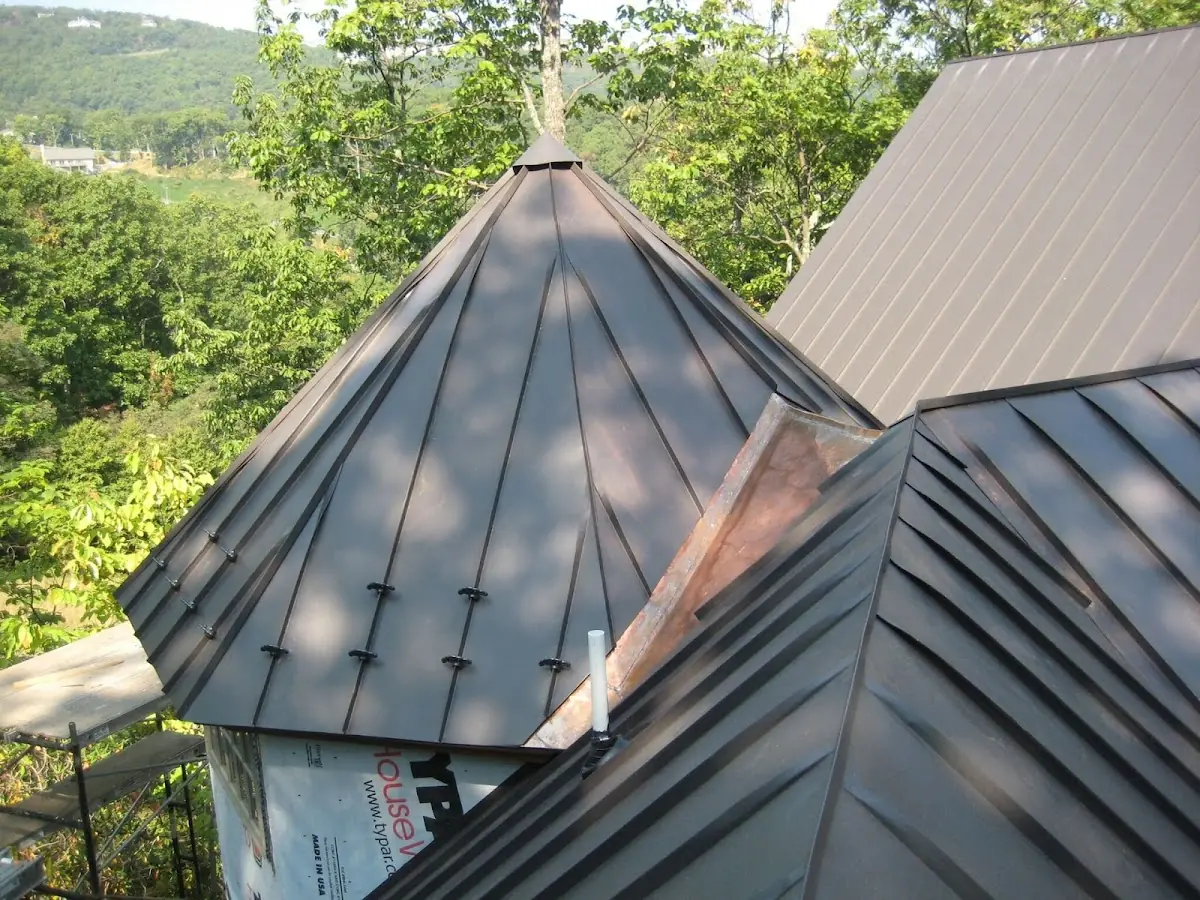 Professional Roof Tarp Installation by Craftsman Roofing in Deerfield